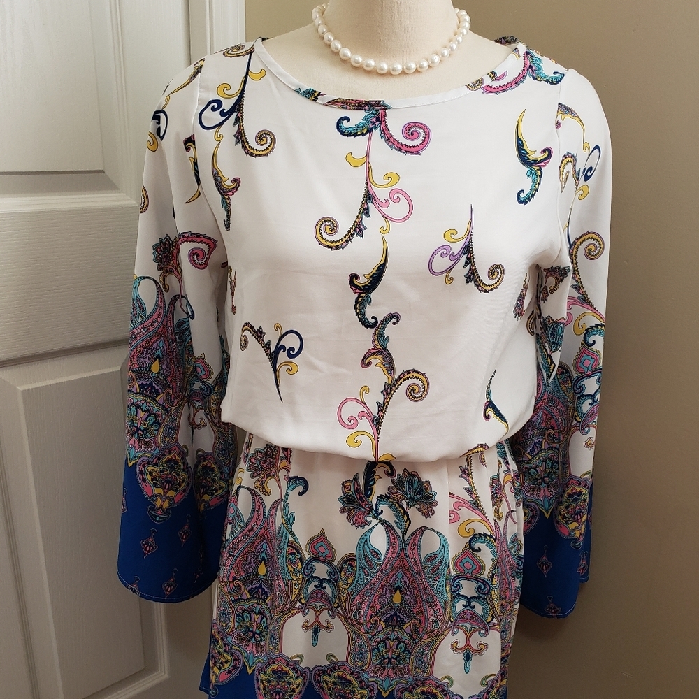 Dress - Picture 4 of 5
